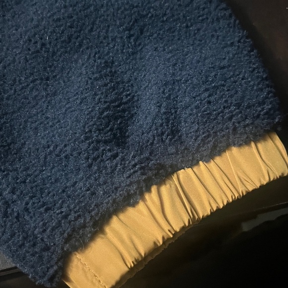 Coach Sherpa Fleece Half Zip Hoodie and Pants size xs BNWT somewhat over sized - Picture 6 of 9